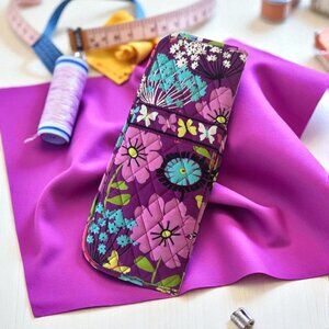 VERA BRADLEY Floral Flutterby Purple Hot Iron Travel Holder Case
